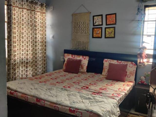 2 BHK Apartment in Punjabi Bagh for resale New Delhi. The reference number is 20684446