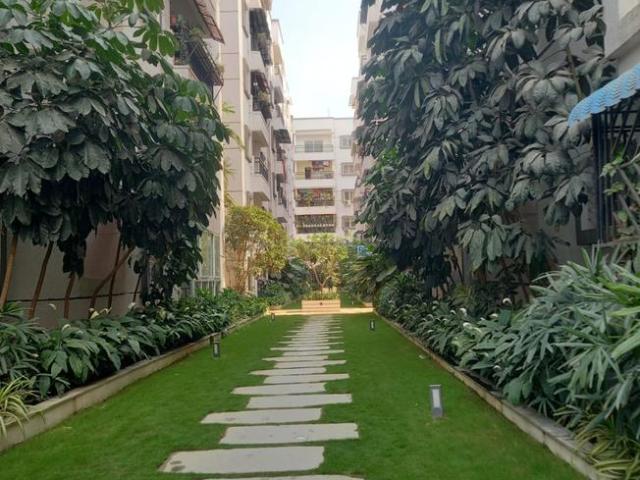 2 BHK Apartment in Puppalaguda for rent Hyderabad. The reference number is 20780436