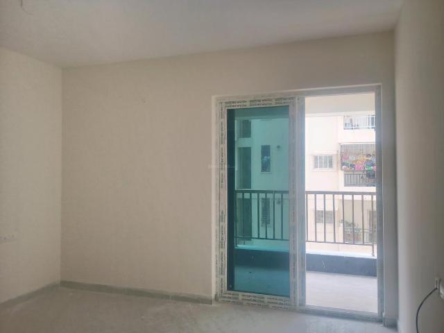 2 BHK Apartment in Puppalaguda for resale West Hyderabad. The reference number is 19607359
