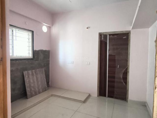 2 BHK Apartment in Puppalaguda for resale Hyderabad. The reference number is 19805409