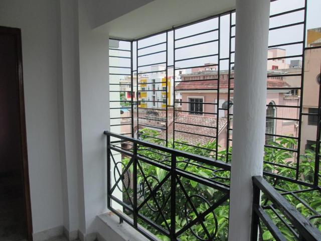 2 BHK Apartment in Purbalok for resale Kolkata. The reference number is 20975230