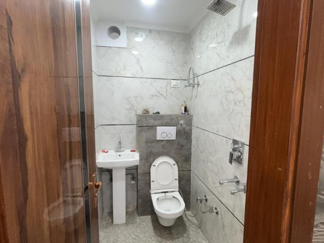 2 BHK Apartment in Razapur Khurd for rent New Delhi. The reference number is 20259276