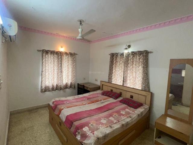 2 BHK Apartment in Race Course for rent Vadodara. The reference number is 20975843