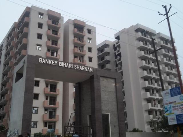 2 BHK Apartment in Raj Nagar Extension for resale Ghaziabad. The reference number is 19836011