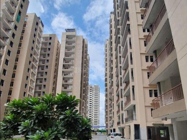 2 BHK Apartment in Raj Nagar Extension for resale Ghaziabad. The reference number is 19836952