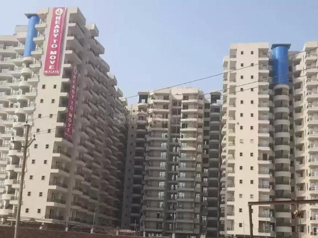 2 BHK Apartment in Raj Nagar Extension for resale Ghaziabad. The reference number is 19971587