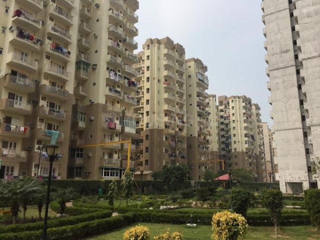 2 BHK Apartment in Raj Nagar Extension for resale Ghaziabad. The reference number is 20382207