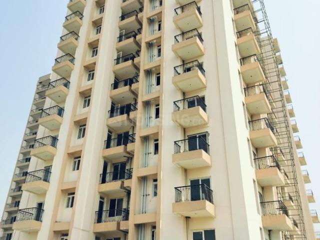 2 BHK Apartment in Raj Nagar Extension for resale Ghaziabad. The reference number is 20388786