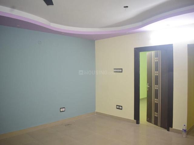 2 BHK Apartment in Rajarhat for rent Kolkata. The reference number is 18068516