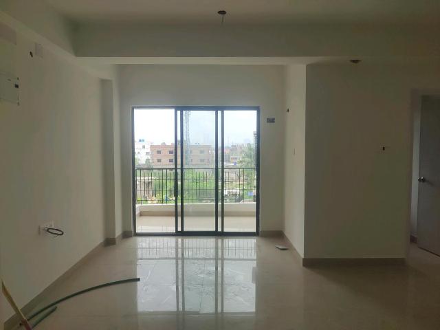 2 BHK Apartment in Rajarhat for resale Kolkata. The reference number is 15124196