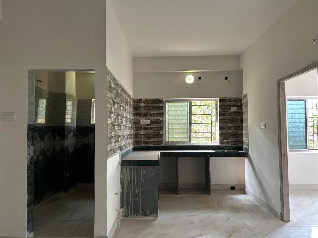 2 BHK Apartment in Rajarhat for resale Kolkata. The reference number is 16600215