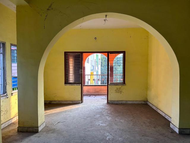 2 BHK Apartment in Rajarhat for resale Kolkata. The reference number is 20573296