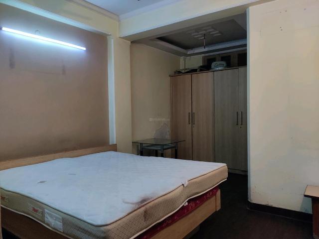 2 BHK Apartment in Rajendra Nagar for resale Ghaziabad. The reference number is 15746841