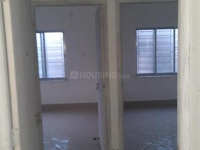 2 BHK Apartment in Dum Dum Cantonment for resale Kolkata. The reference number is 18221759