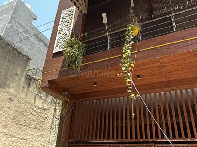 2 BHK Apartment in Rajpur Khurd Extension for rent New Delhi. The reference number is 20806983
