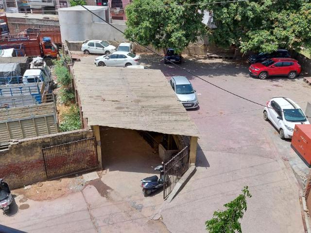 2 BHK Apartment in Ram Bagh for rent Agra. The reference number is 11944734