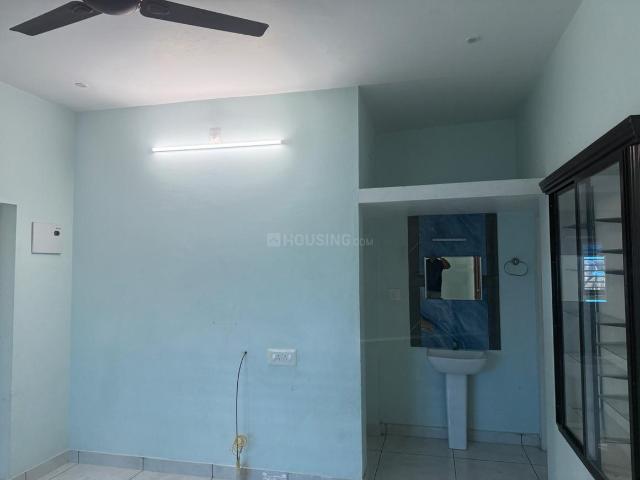 2 BHK Apartment in Ramavarmapuram for rent Thrissur. The reference number is 20452746