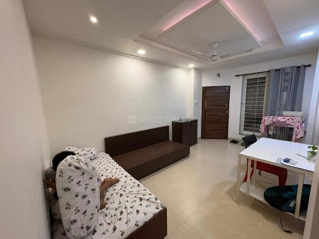 2 BHK Apartment in Ramdaspeth for rent Nagpur. The reference number is 20342471