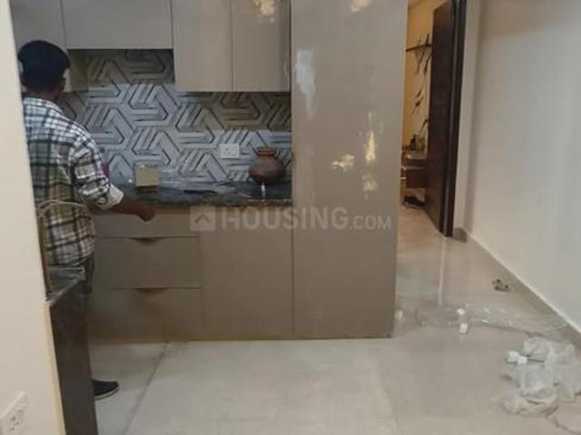 2 BHK Apartment in Ramesh Nagar for rent New Delhi. The reference number is 17070457