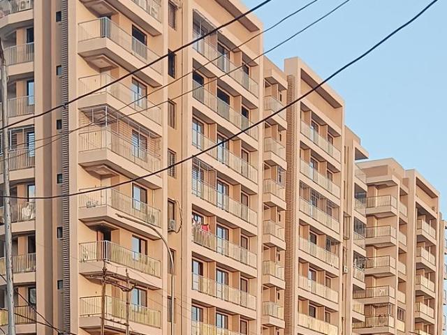 2 BHK Apartment in Rander for resale Surat. The reference number is 11784418