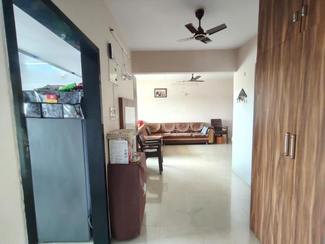 2 BHK Apartment in Rander for resale Surat. The reference number is 19310325