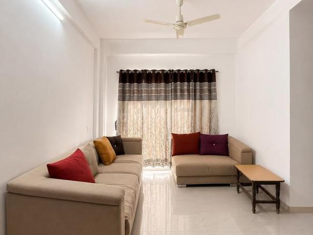 2 BHK Apartment in Ranip for resale Ahmedabad. The reference number is 20716669