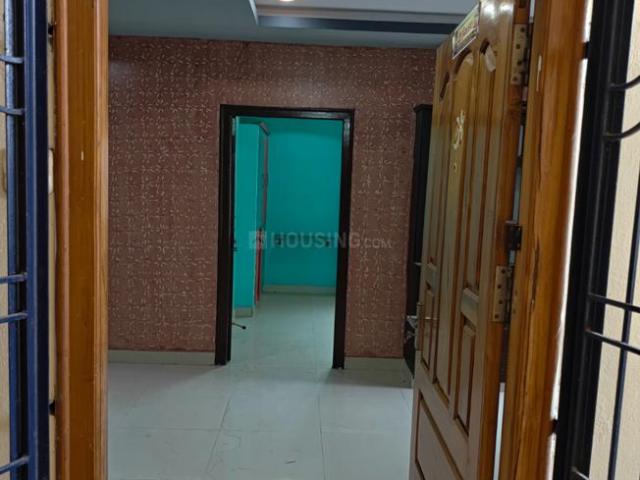 2 BHK Apartment in Rehmath Nagar Colony for rent Rajahmundry. The reference number is 20435539