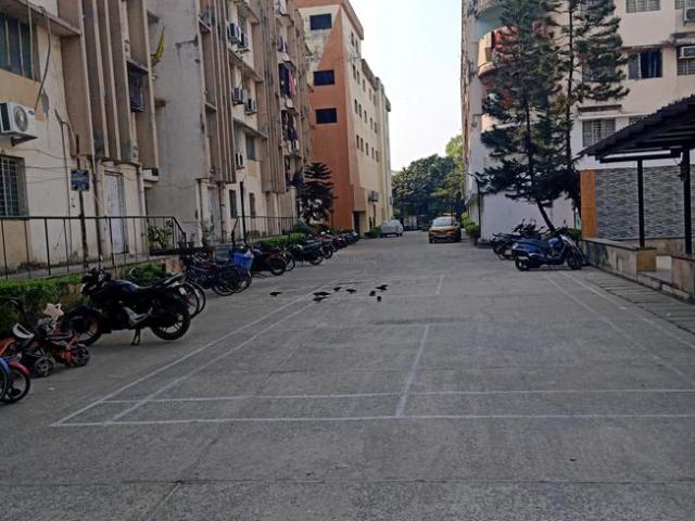 2 BHK Apartment in Rishra for resale Hooghly. The reference number is 18227184