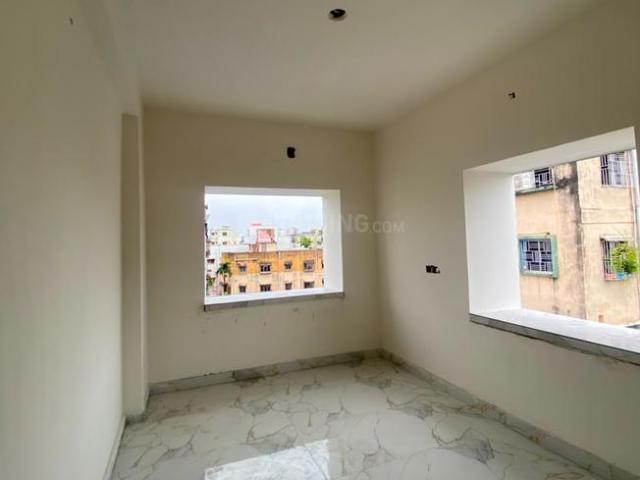 2 BHK Apartment in Rishra for resale Hooghly. The reference number is 20993370