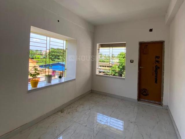 2 BHK Apartment in Rishra for resale Hooghly. The reference number is 20993406