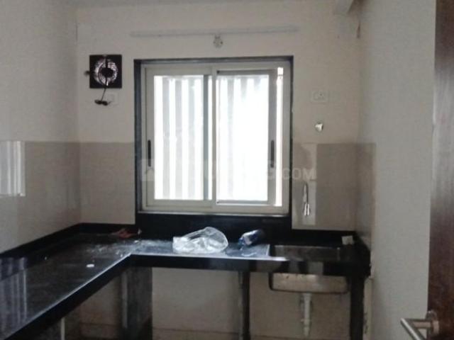 2 BHK Apartment in Worli for rent Mumbai. The reference number is 18221814
