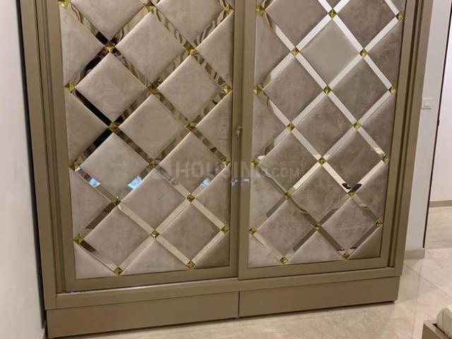 2 BHK Apartment in Worli for rent Mumbai. The reference number is 20658564