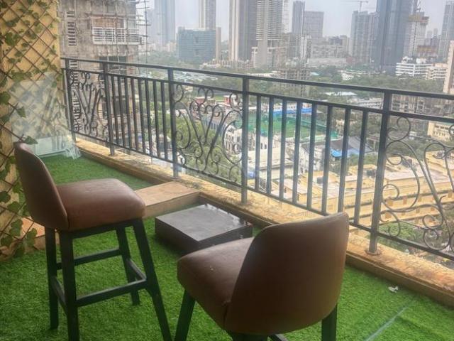 2 BHK Apartment in Worli for rent Mumbai. The reference number is 20737550