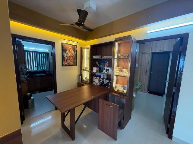2 BHK Apartment in Worli for rent Mumbai. The reference number is 20731067