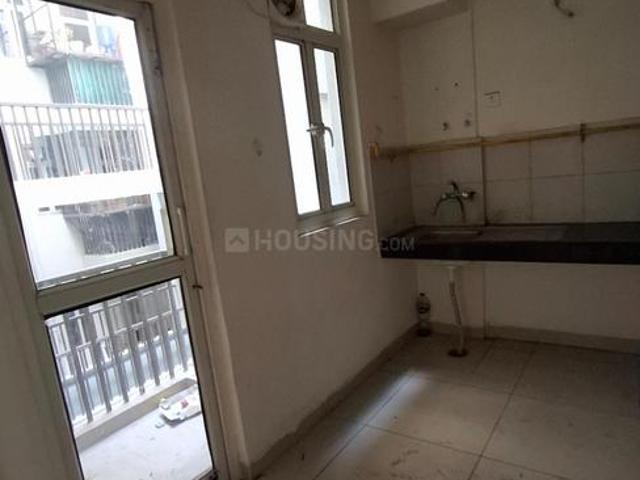 2 BHK Apartment in Wave City for rent Ghaziabad. The reference number is 17120497