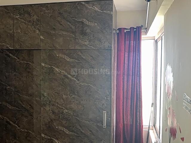 2 BHK Apartment in Wave City for rent Ghaziabad. The reference number is 19688037