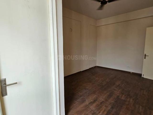 2 BHK Apartment in Wave City for rent Ghaziabad. The reference number is 19834626