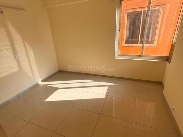 2 BHK Apartment in Wave City for rent Ghaziabad. The reference number is 20019709