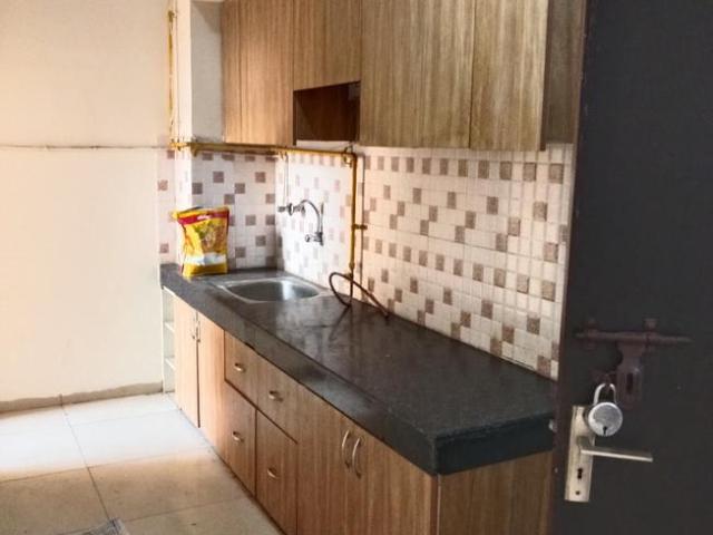 2 BHK Apartment in Wave City for rent Ghaziabad. The reference number is 20100025