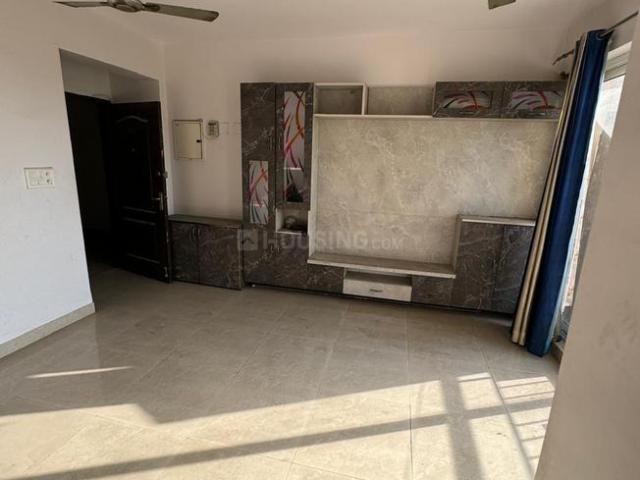 2 BHK Apartment in Wave City for rent Ghaziabad. The reference number is 20471989
