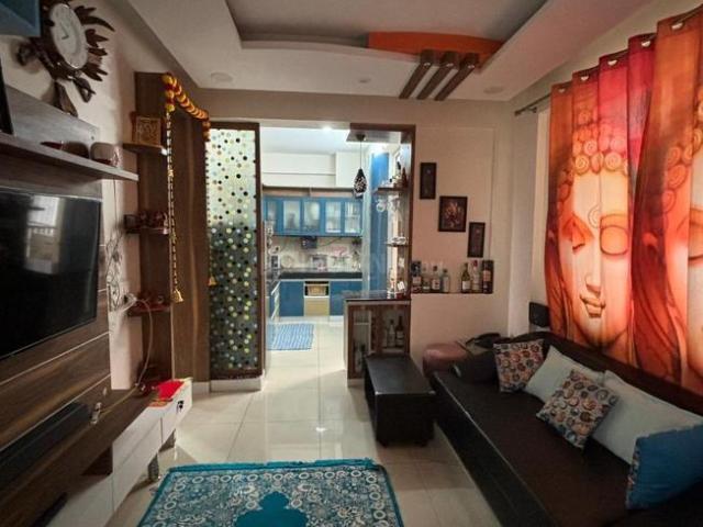 2 BHK Apartment in Wave City for rent Ghaziabad. The reference number is 20631648