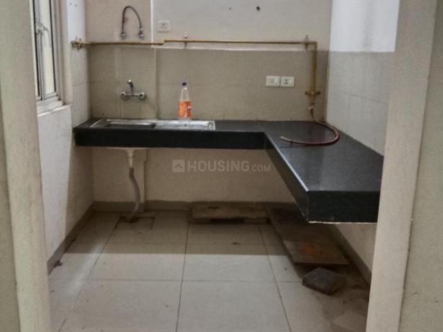 2 BHK Apartment in Wave City for rent Ghaziabad. The reference number is 20735288