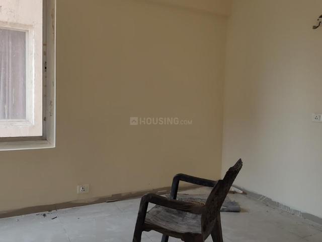 2 BHK Apartment in Wave City for resale Ghaziabad. The reference number is 20561843