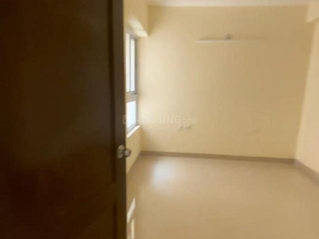 2 BHK Apartment in Wave City for resale Ghaziabad. The reference number is 20623841