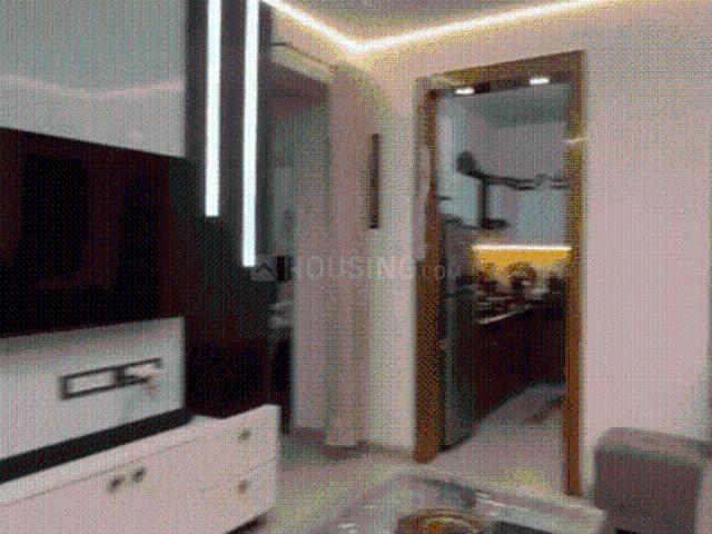 2 BHK Apartment in Wave City for resale Ghaziabad. The reference number is 20652339