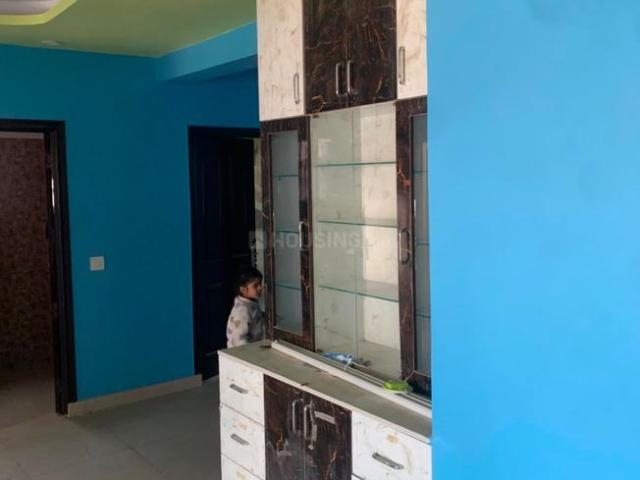 2 BHK Apartment in Wave City for resale Ghaziabad. The reference number is 20790303