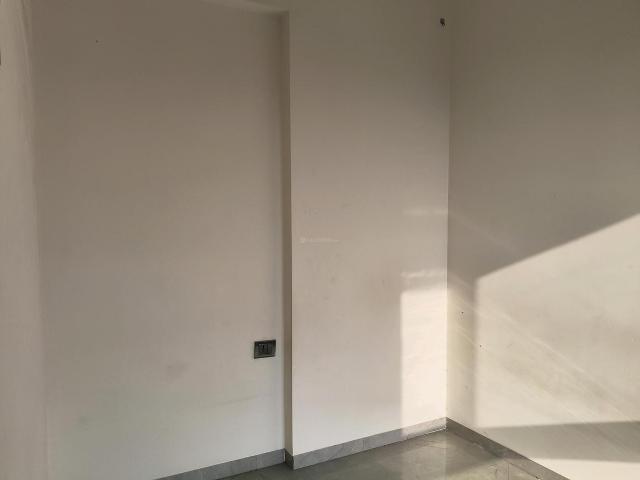 2 BHK Apartment in Wadala East for resale Mumbai. The reference number is 17283909