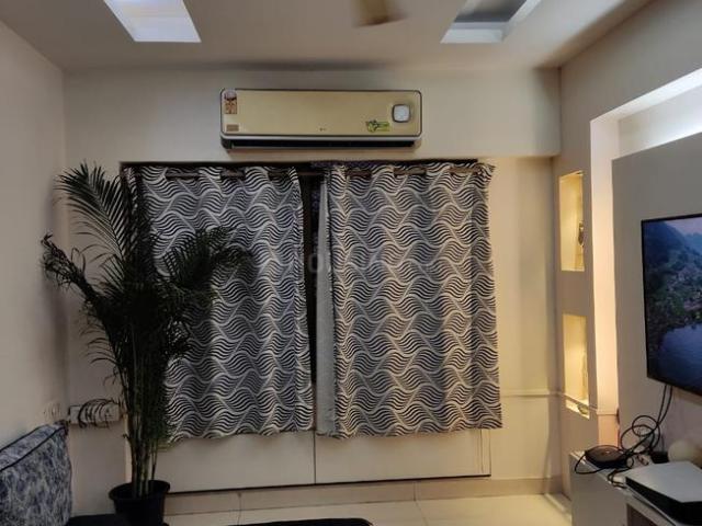 2 BHK Apartment in Wadala East for resale Mumbai. The reference number is 19800416