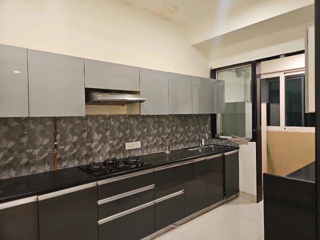 2 BHK Apartment in Wadala East for resale Mumbai. The reference number is 19085832