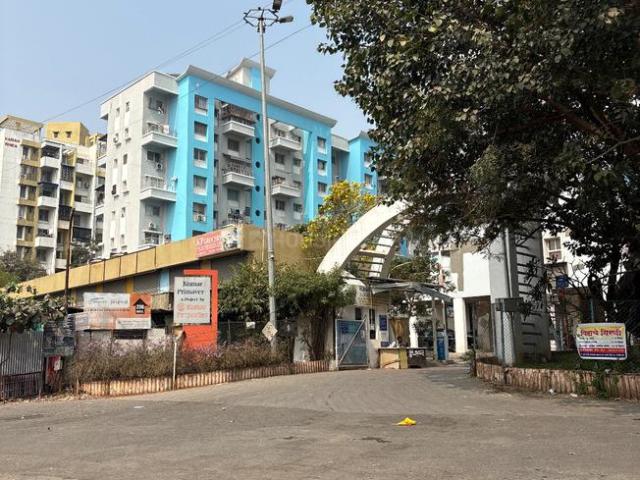2 BHK Apartment in Wadgaon Sheri for resale Pune. The reference number is 19358652